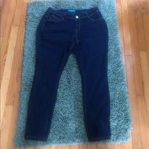 YMI Brand skinny jeans without tags size 18